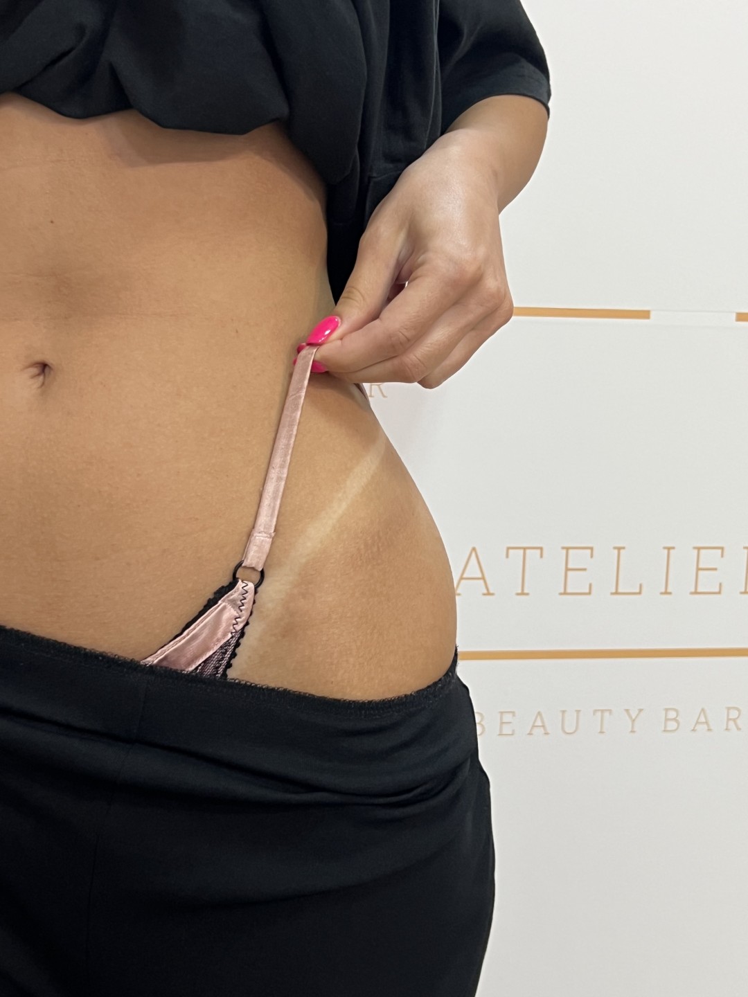Atelier Beauty Bar #nis Air brush potamnjivanje kože Airbrush potamnjivanje - celo telo