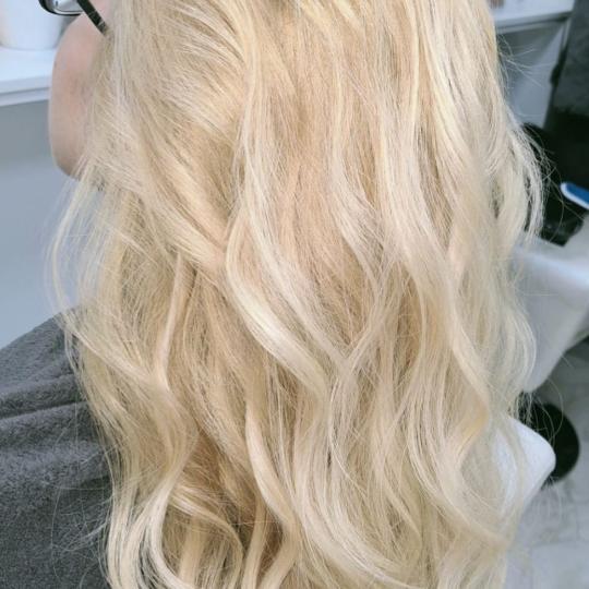 Bella Nova #beograd Ombre, sombre, balayage Balayage / Airtouch / Babylights - kosa preko polovine l