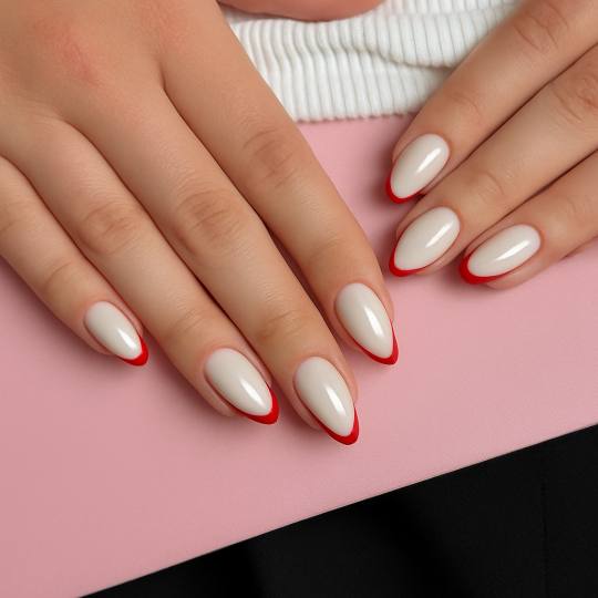 Xenija Beauty Room #beograd Make-up / šminkanje Ojacavanje noktiju raber bazom - L duzina