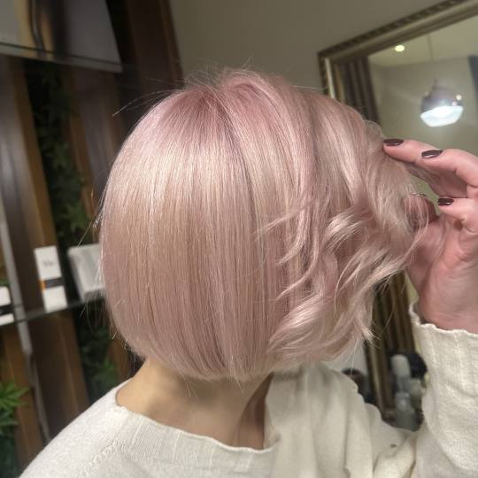 Kala Beauty lab #beograd Nega i ojačavanje kose Šišanje+feniranje