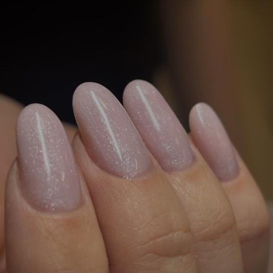 Liberty beauty studio #beograd Ojačavanje noktiju Ruski manikir + ojačavanje noktiju