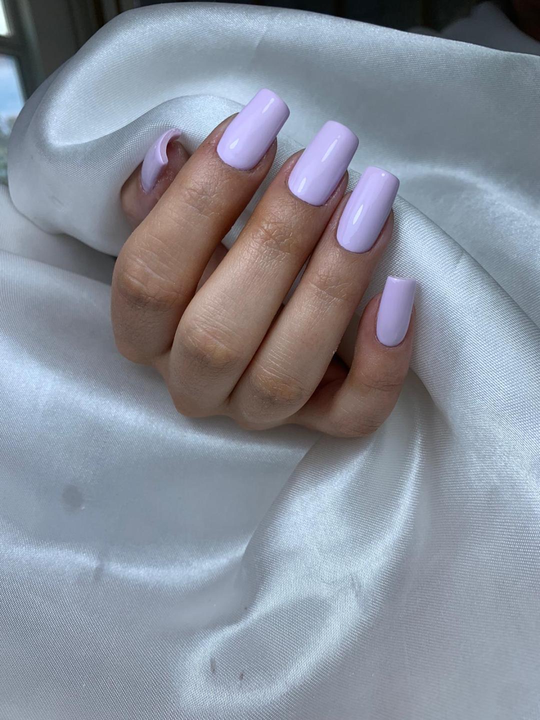 La Hermosa Beauty Studio #beograd Izlivanje noktiju Izlivanje noktiju gelom - M dužina