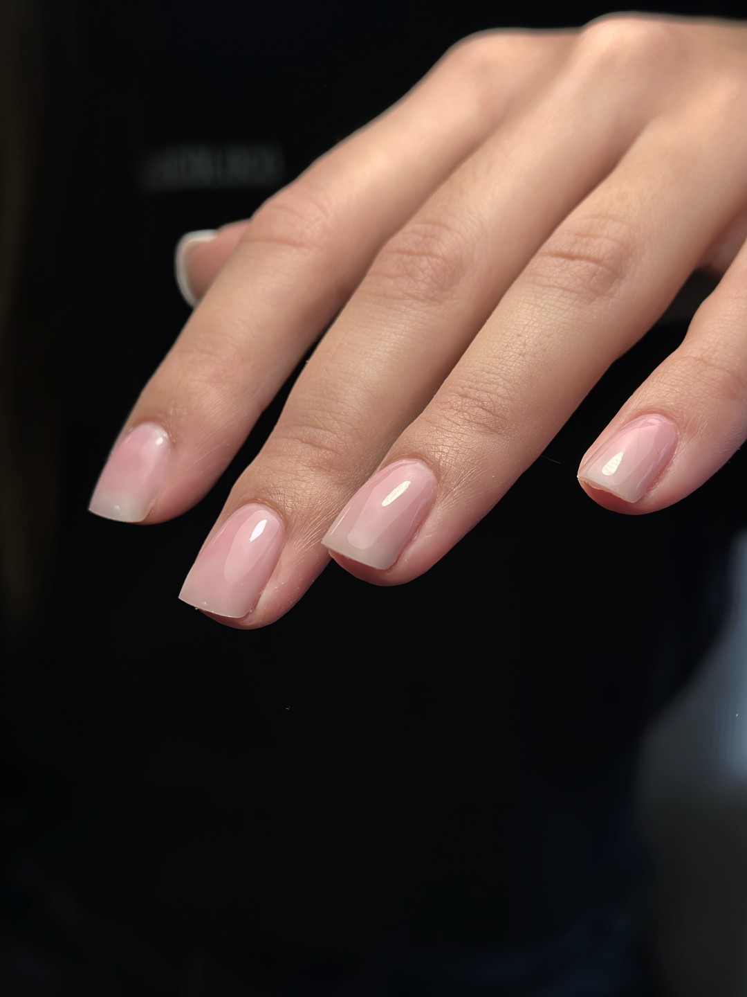 Lui beauty concept #beograd Manikir Manikir + gel lak - S dužina