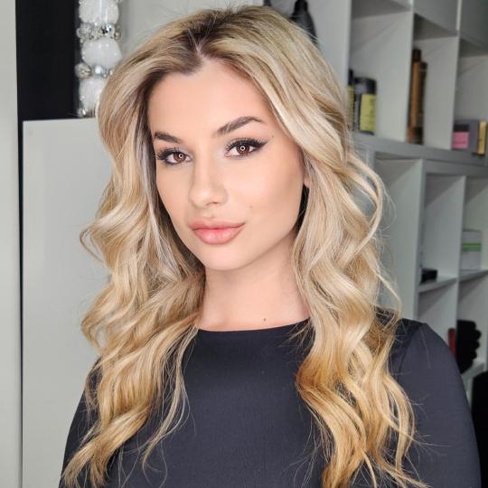 Butik Lepote #beograd Pramenovi Pramenovi na foliju - kosa do polovine leđa