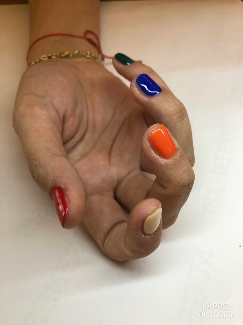 Kapriz #beograd Manikir Manikir + OPI gel lak