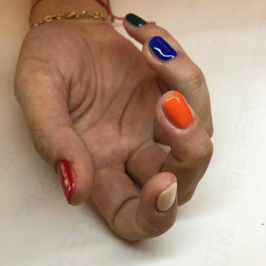 Kapriz #beograd Manikir Manikir + OPI gel lak