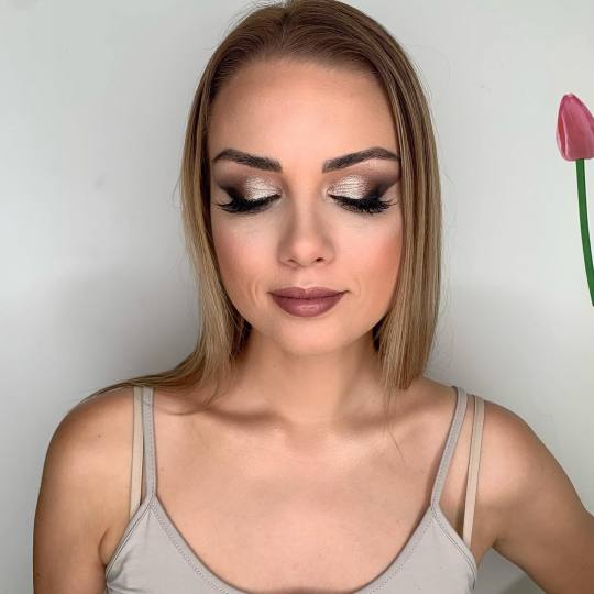 M Studio 0303 #novisad Make-up / šminkanje Profesionalno šminkanje + veštačke trepavice