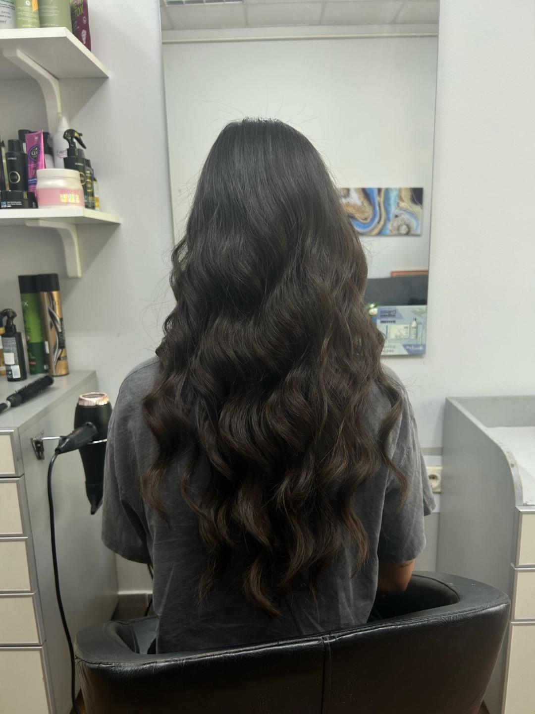 Feniranje na ravno / lokne - ekstra duga kosa - Veolmis, Beograd Feniranje i stilizovanje Frizerski saloni Feniranje i stilizovanje, Beograd, Banovo brdo