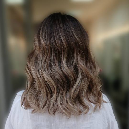 Hairrific #novisad Ombre, sombre, balayage Balayage - kosa srednje dužine / ekstra gusta kratka kos