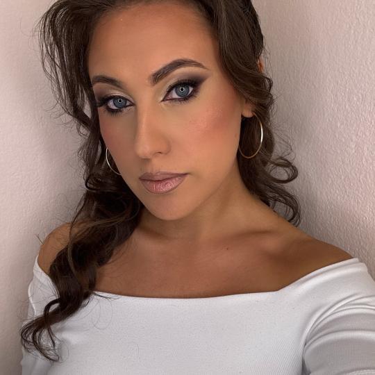Aura Beauty #beograd Make-up / šminkanje Profesionalno šminkanje - za svečane prilike Profesional
