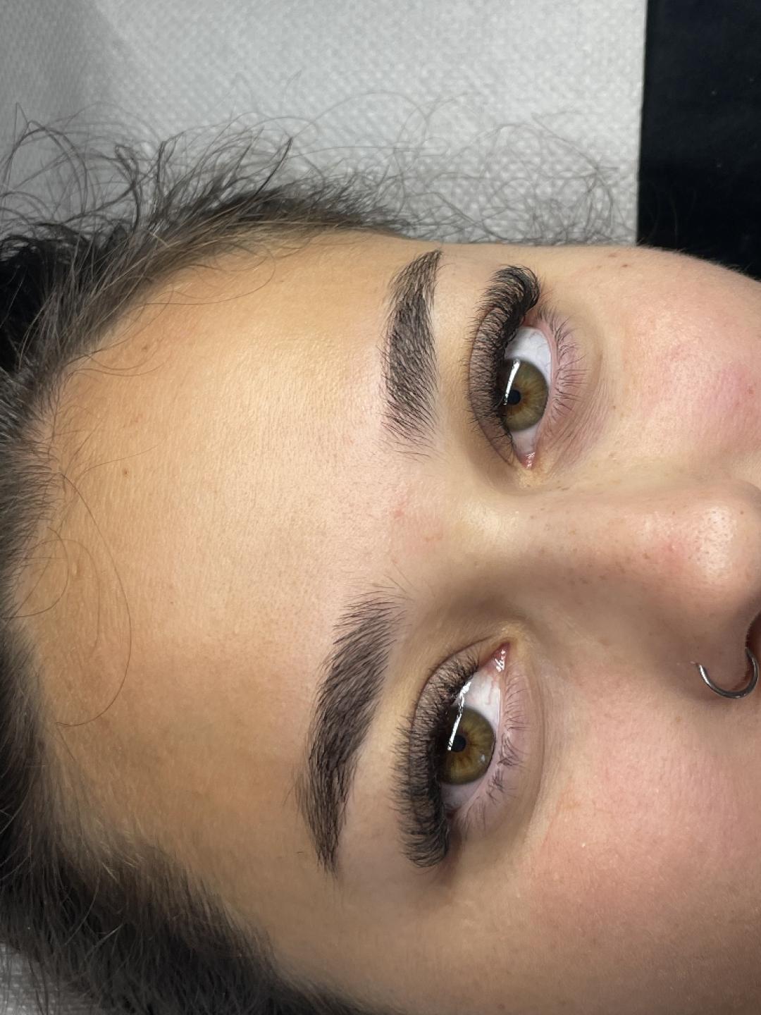 Mili Beauty Spot #novisad Nadogradnja trepavica Nadogradnja svilenih trepavica - 3D