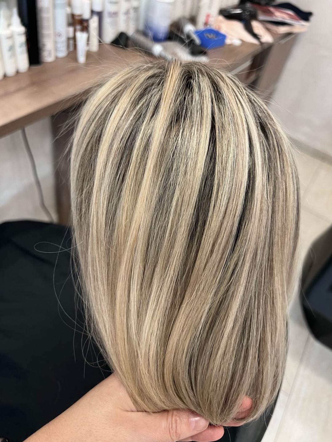 Rakelita Hair #beograd Pramenovi Pramenovi na foliju - kosa srednje dužine