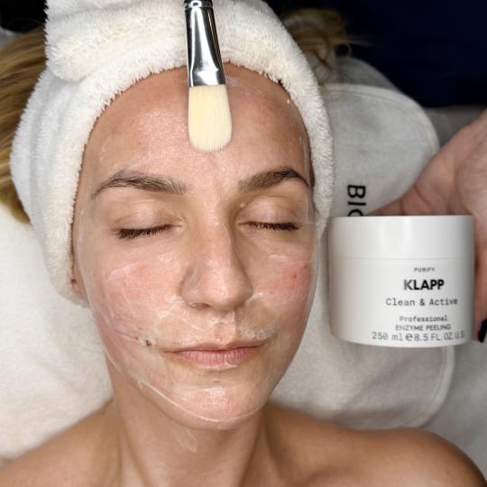 Claire #beograd Tretman lica Hidra glow tretman