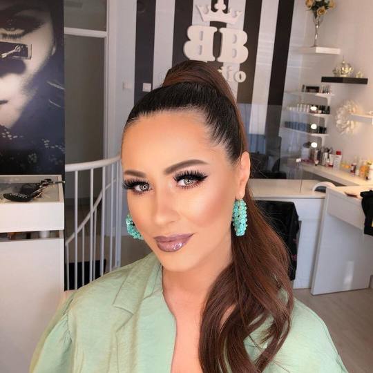 BB Studio #beograd Make-up / šminkanje Sminkanje Profesionalno šminkanje + veštačke trepavice - 
