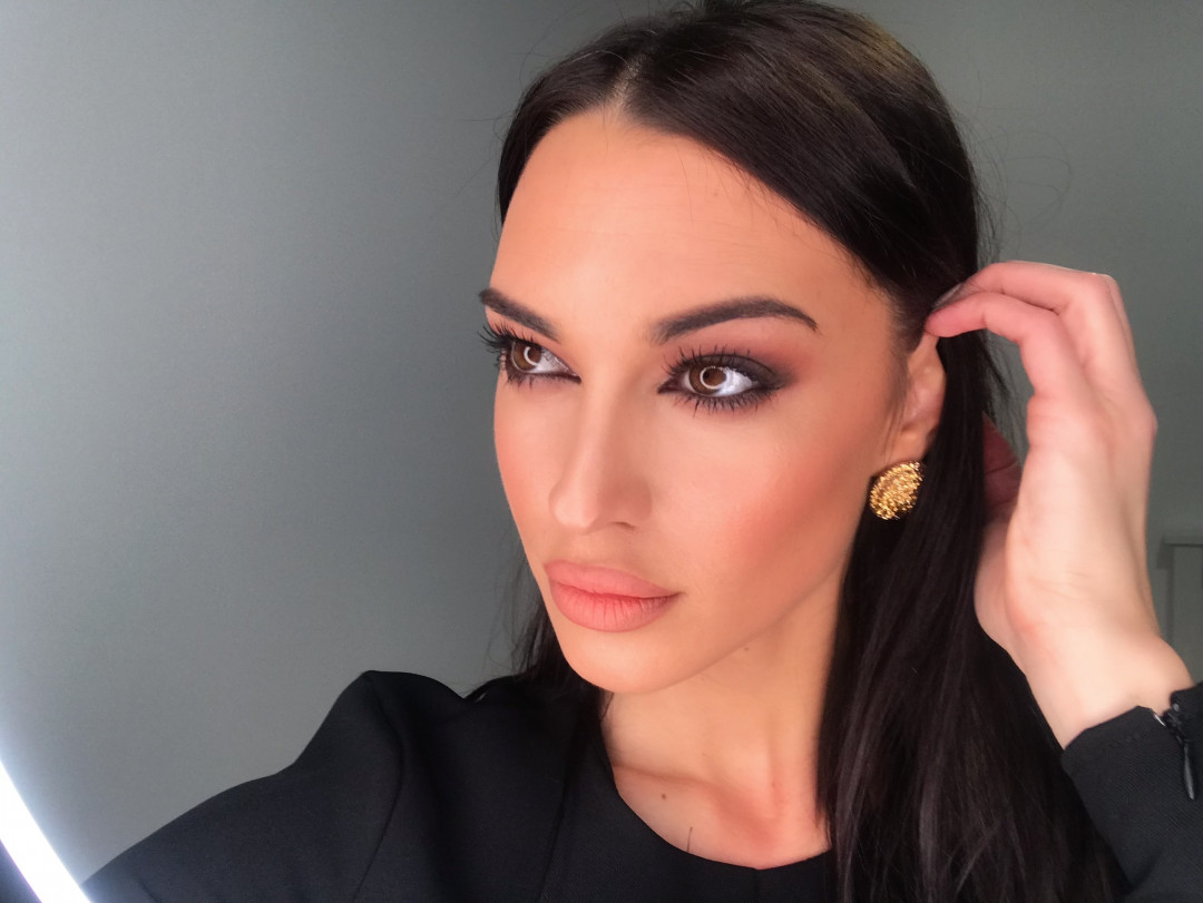 Profesionalno šminkanje + veštačke trepavice - Skinlift Beauty Centar, Niš Make-up / šminkanje Lice Make-up / šminkanje, Niš, Medijana