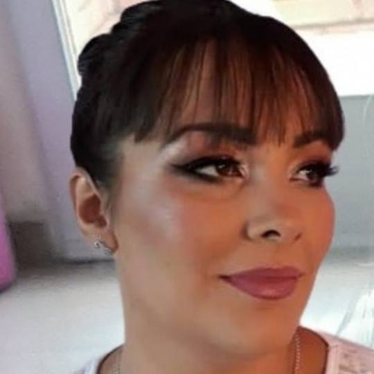 Posh #beograd Make-up / šminkanje Profesionalno šminkanje + svečana frizura - Glamur paket