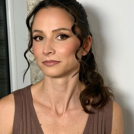 Dasha__Beauty #beograd Make-up / šminkanje Profesionalno šminkanje + svečana frizura
