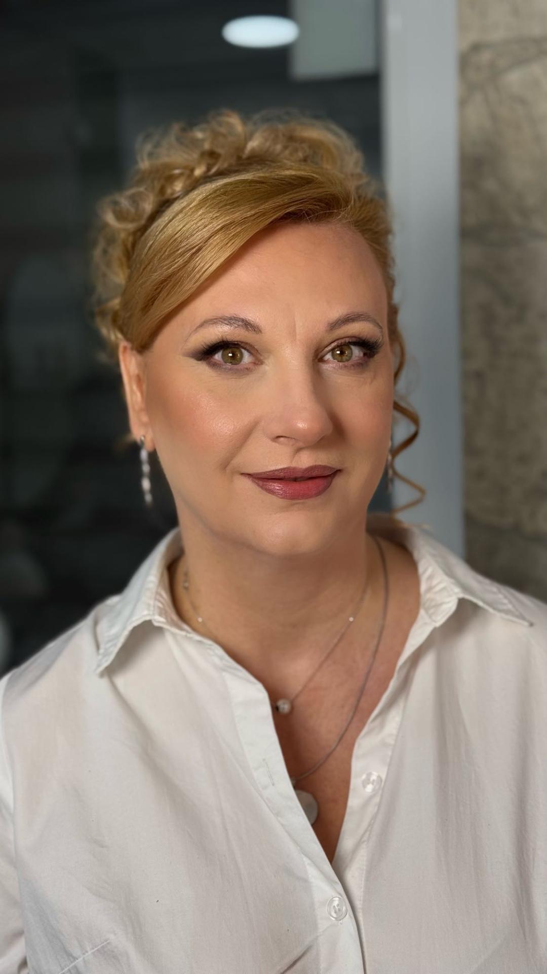 Profesionalno šminkanje + svečana frizura - Dasha__Beauty, Beograd Make-up / šminkanje Lice Make-up / šminkanje, Beograd, Centar, Stari grad, Dorćol