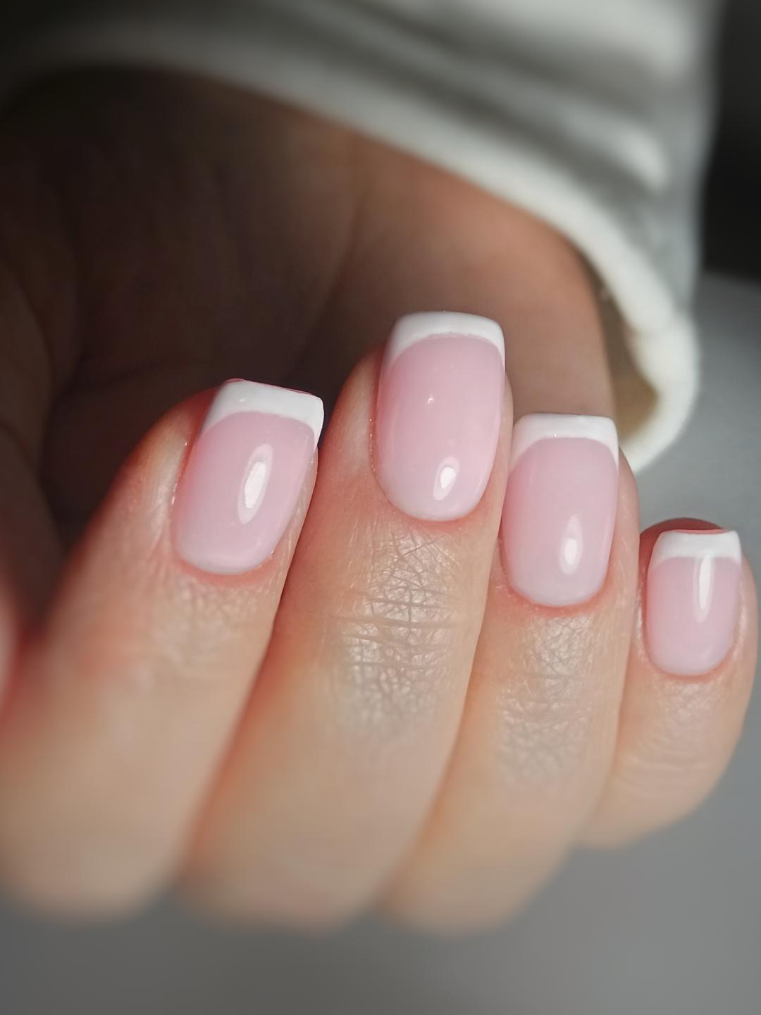 Nails by Helena #beograd Ojačavanje noktiju Ojačavanje prirodnih noktiju + ruski manikir - S dužina