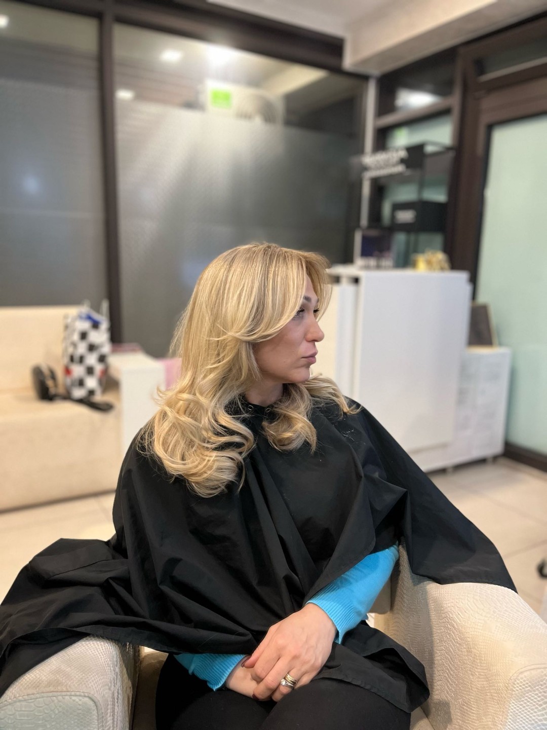 Dream Hair Studio #beograd Feniranje i stilizovanje Feniranje na ravno - duga kosa