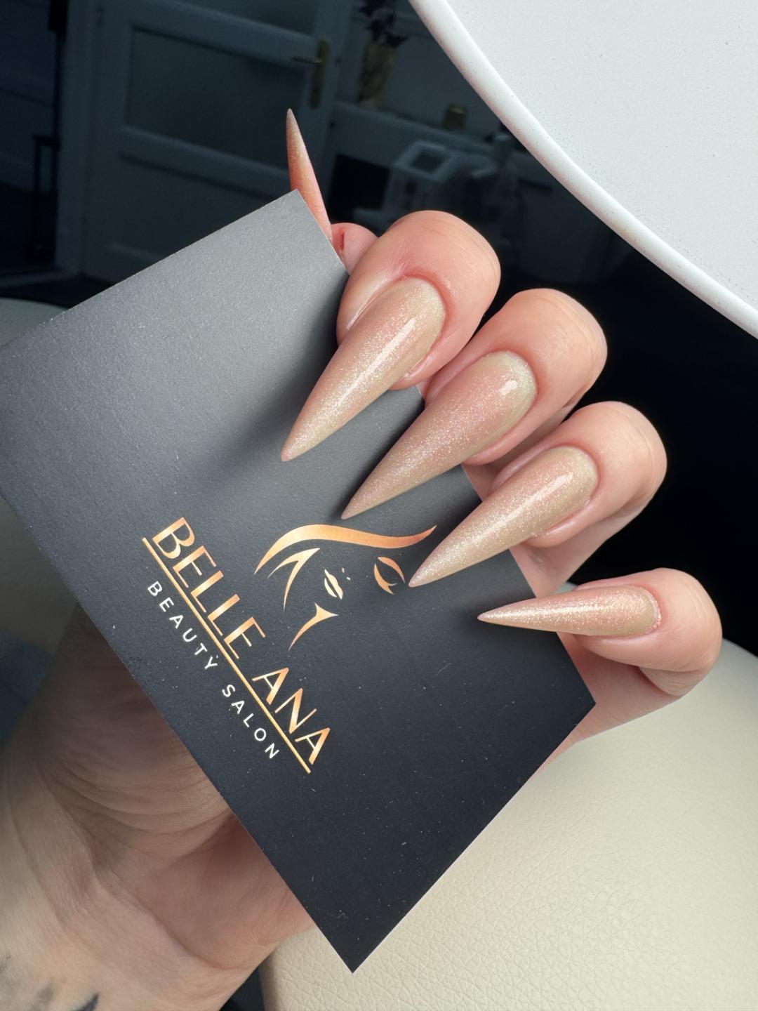 Izlivanje noktiju gelom - L dužina - Belle Ana, Beograd Izlivanje noktiju Nokti Izlivanje noktiju, Beograd, Vračar, Čubura, Crveni krst