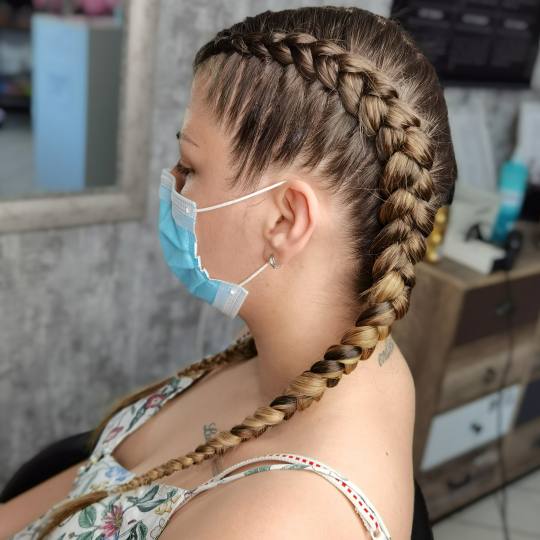 Sanja Afro Frizerka #nis Pletenice, kike, punđe Riblja kost dužinom cele kose/rajf kikica