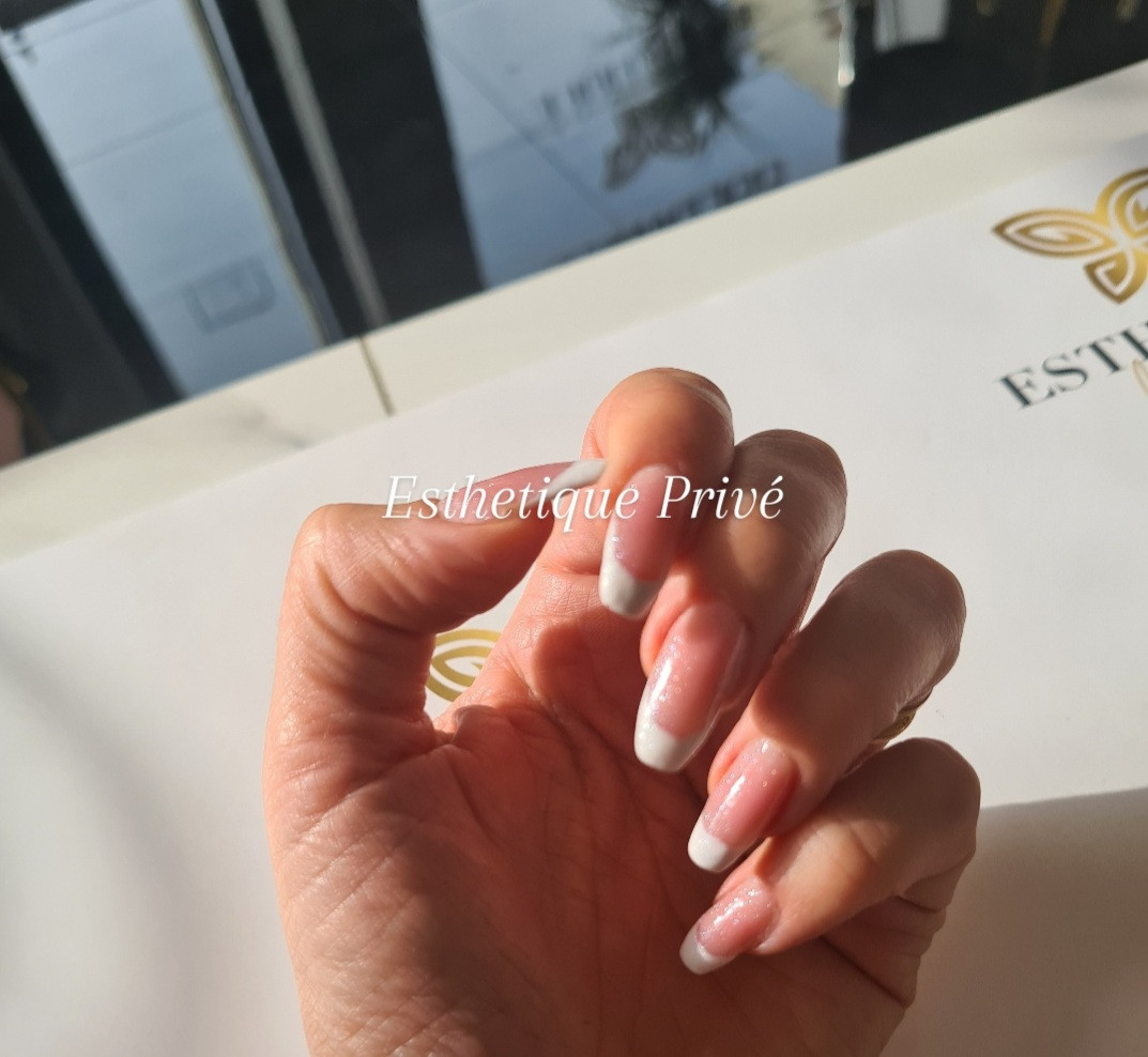 Esthetique Privé #beograd Manikir