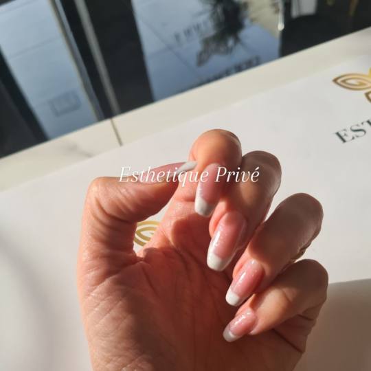 Esthetique Privé #beograd Manikir