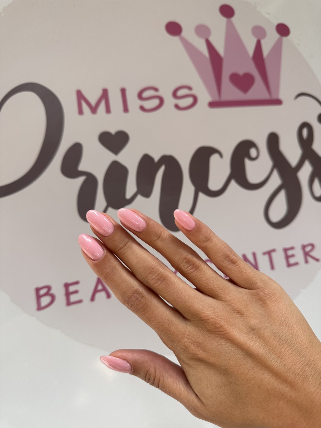 Miss Princess Beauty Center #beograd Manikir Manikir + gel lak