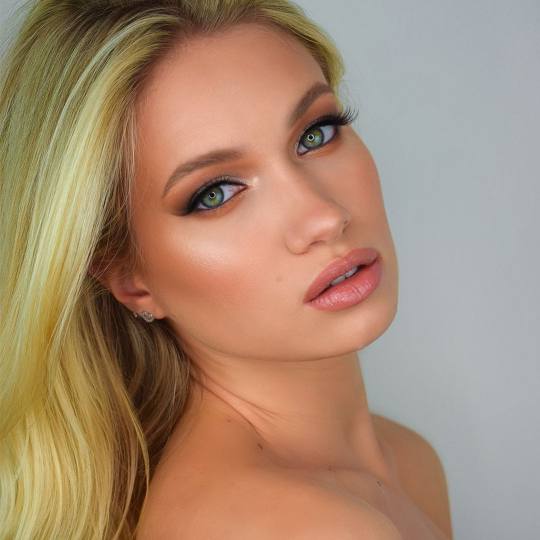 Ivana Vit #beograd Make-up / šminkanje Profesionalno šminkanje - glam šminka Umerenost i eleganci