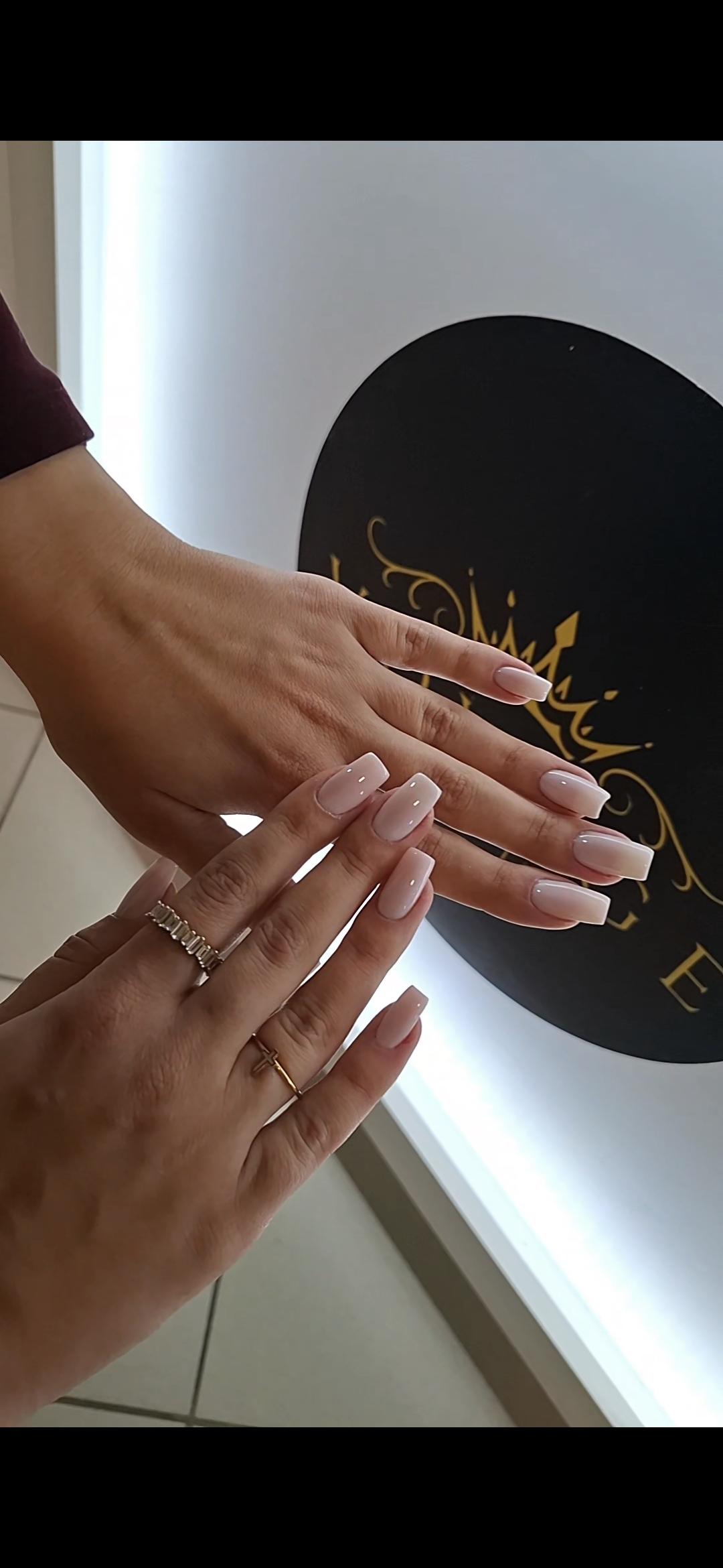 Rubber baza - Voyage beauty, Beograd Ojačavanje noktiju Nokti Ojačavanje noktiju, Beograd, Zvezdara