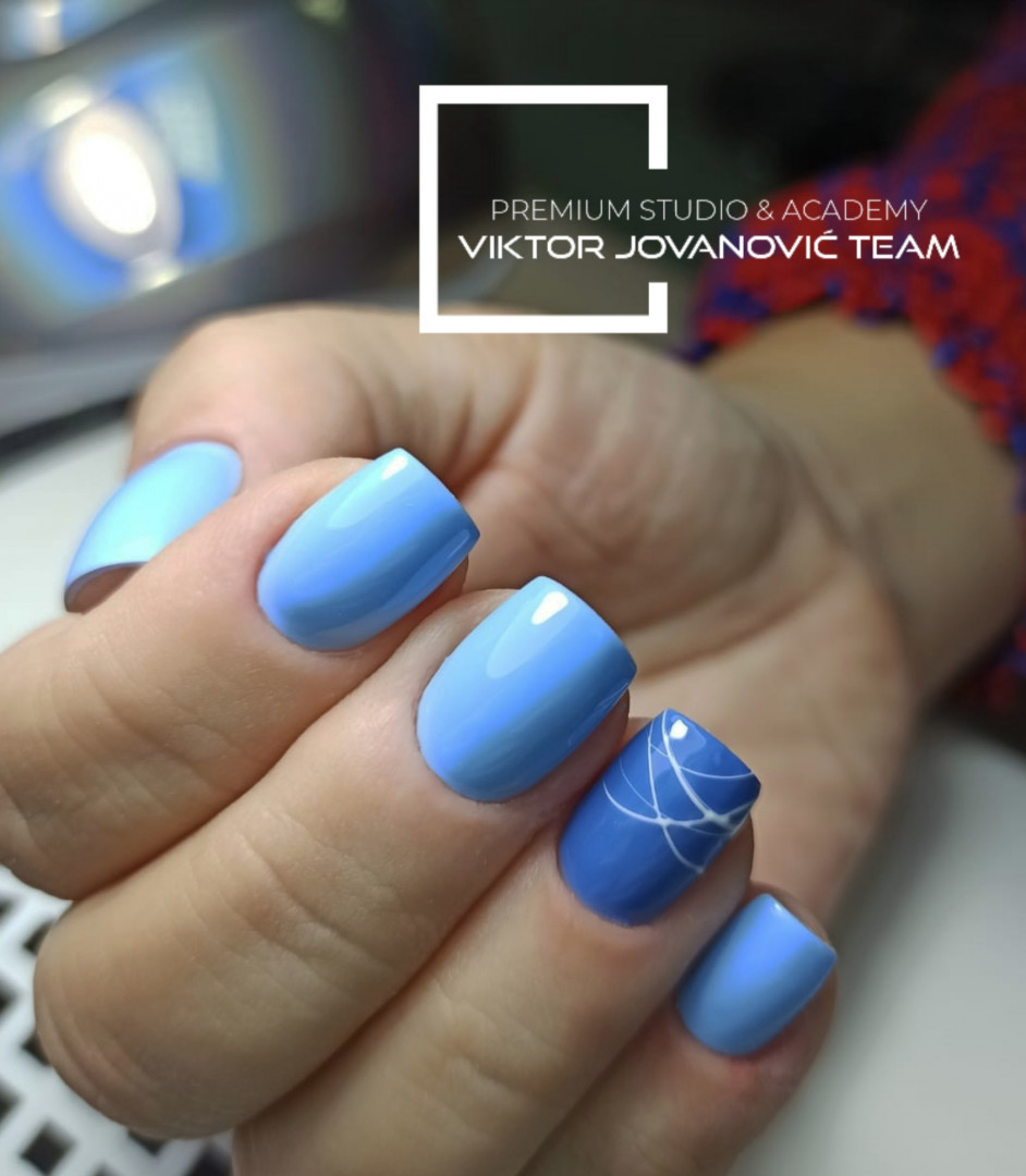 Korekcija noktiju - S velicina - BEAUTY CENTER Viktor Jovanović, Subotica Izlivanje noktiju Nokti Izlivanje noktiju, Subotica, Centar