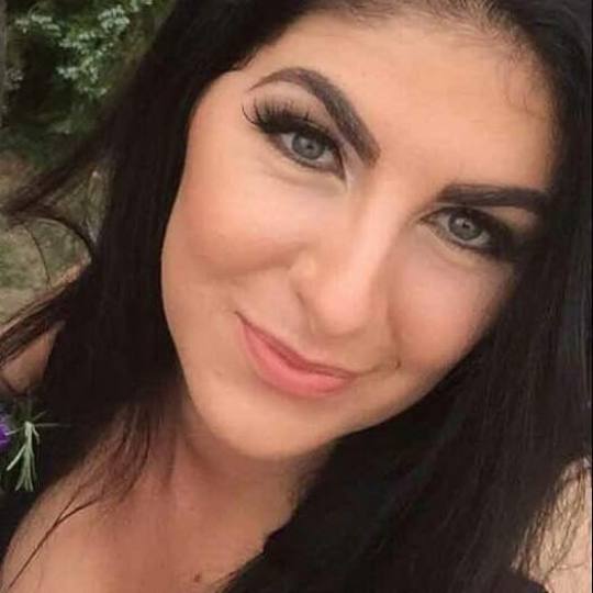 Albina Unisex Studio Lepote #temerin Make-up / šminkanje Profesionalno šminkanje + veštačke trep
