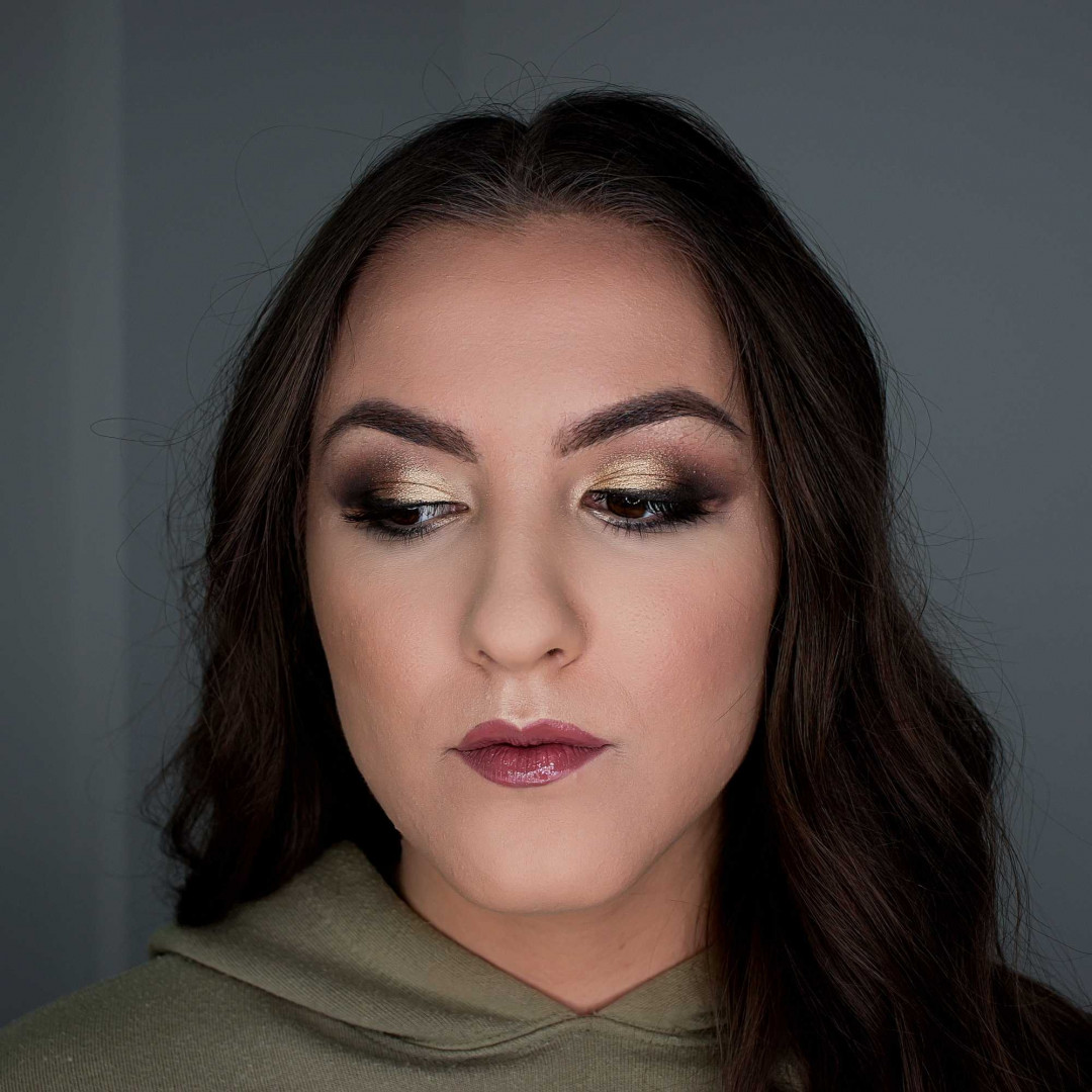Profesionalno šminkanje + veštačke trepavice - M Studio 0303, Novi Sad Make-up / šminkanje Lice Make-up / šminkanje, Novi Sad, Sajmište, Detelinara, Banatić