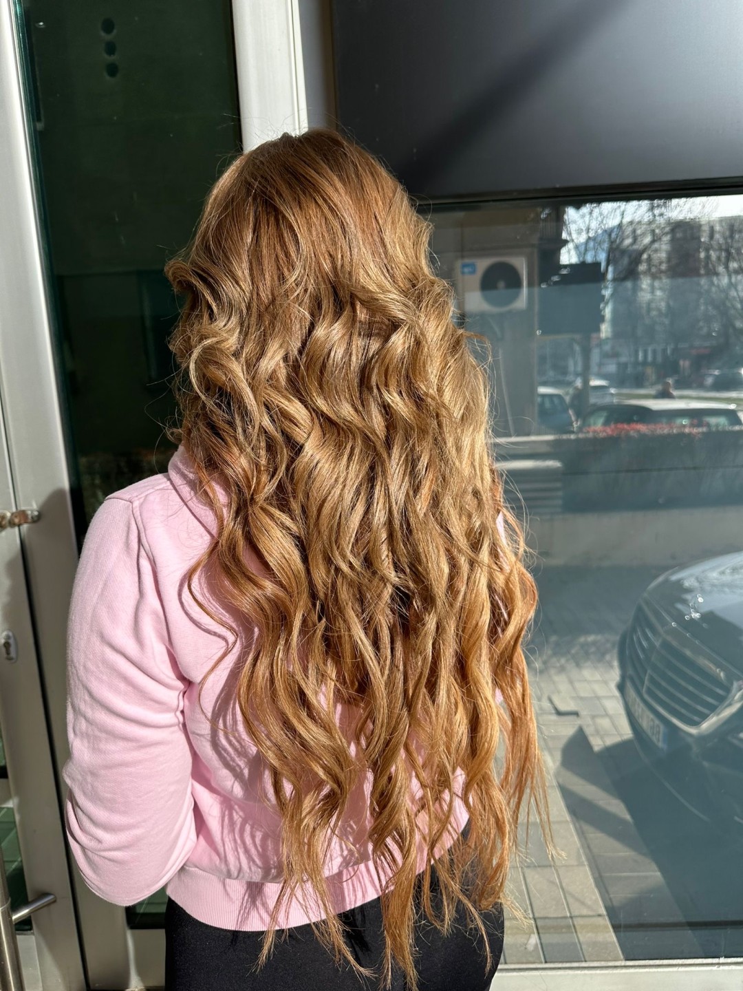 aBeauty Salon Lepote #beograd Feniranje i stilizovanje Feniranje na ravno - ekstra duga kosa