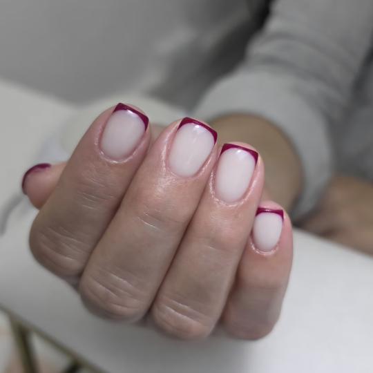 Beauty & Fashion #beograd Ukrašavanje noktiju French / babyboomer - dodatak uz uslugu