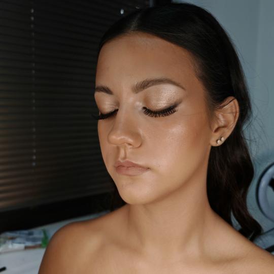 Sleek beauty studio #beograd Make-up / šminkanje Profesionalno šminkanje