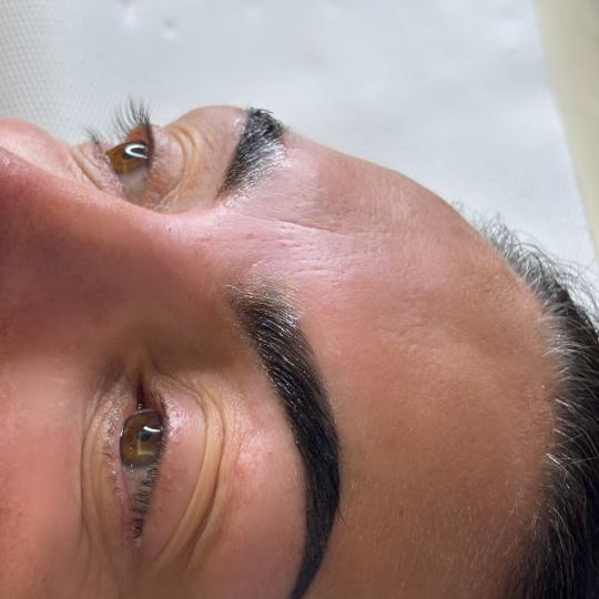 Aura Beauty #beograd Obrve Brow lift + farbanje