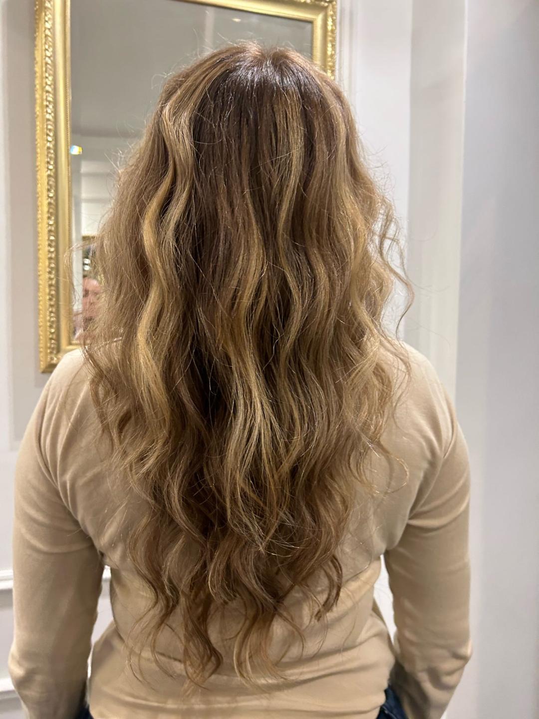 Esthetique Privé #beograd Ombre, sombre, balayage Balayage + Preliv +Feniranje + Šišanje +Black Caviar tretman