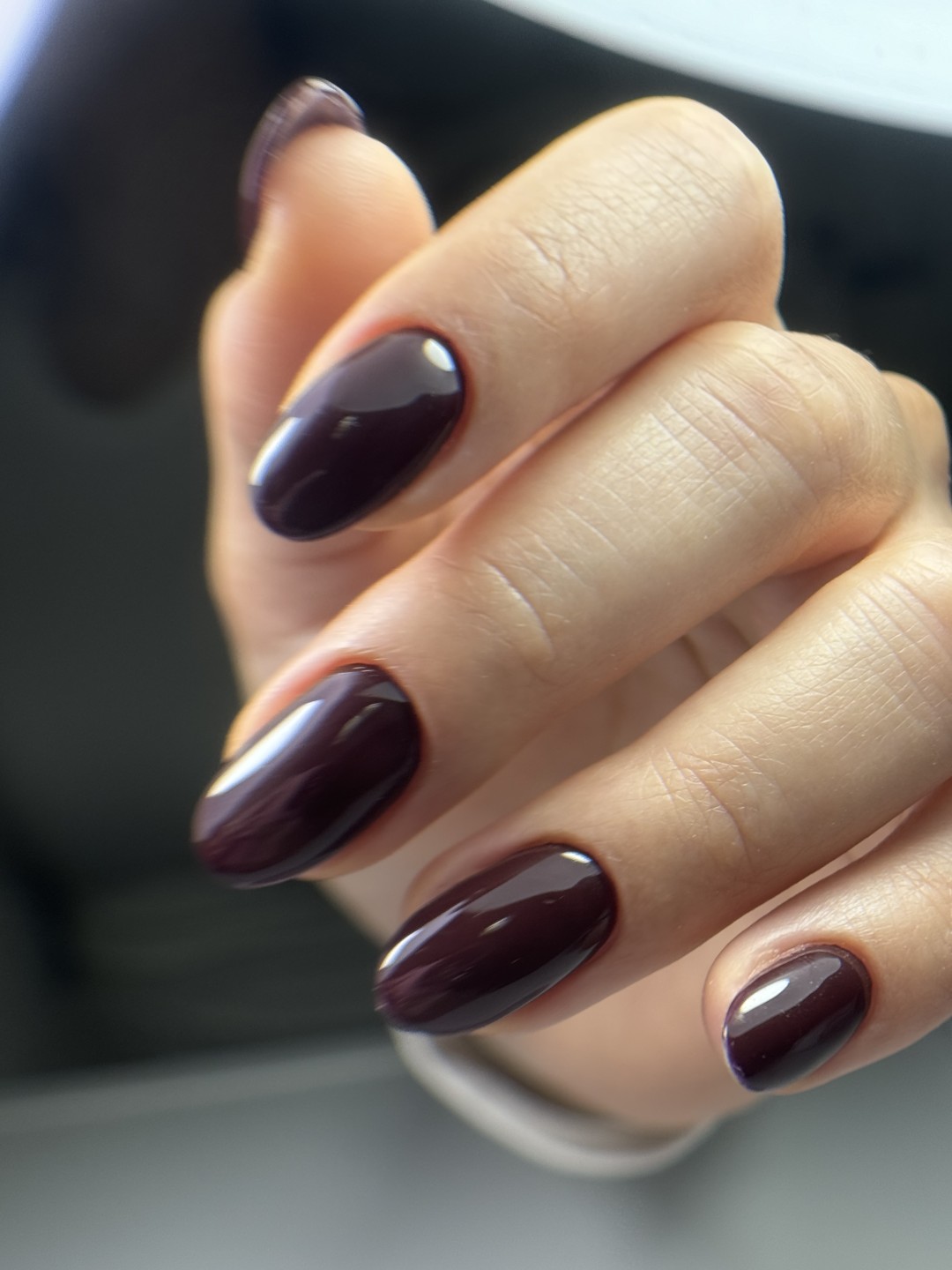 Mademoiselle Beauty #beograd Gel lak Korekcija gel laka - ruke sa aparatnim manikirom