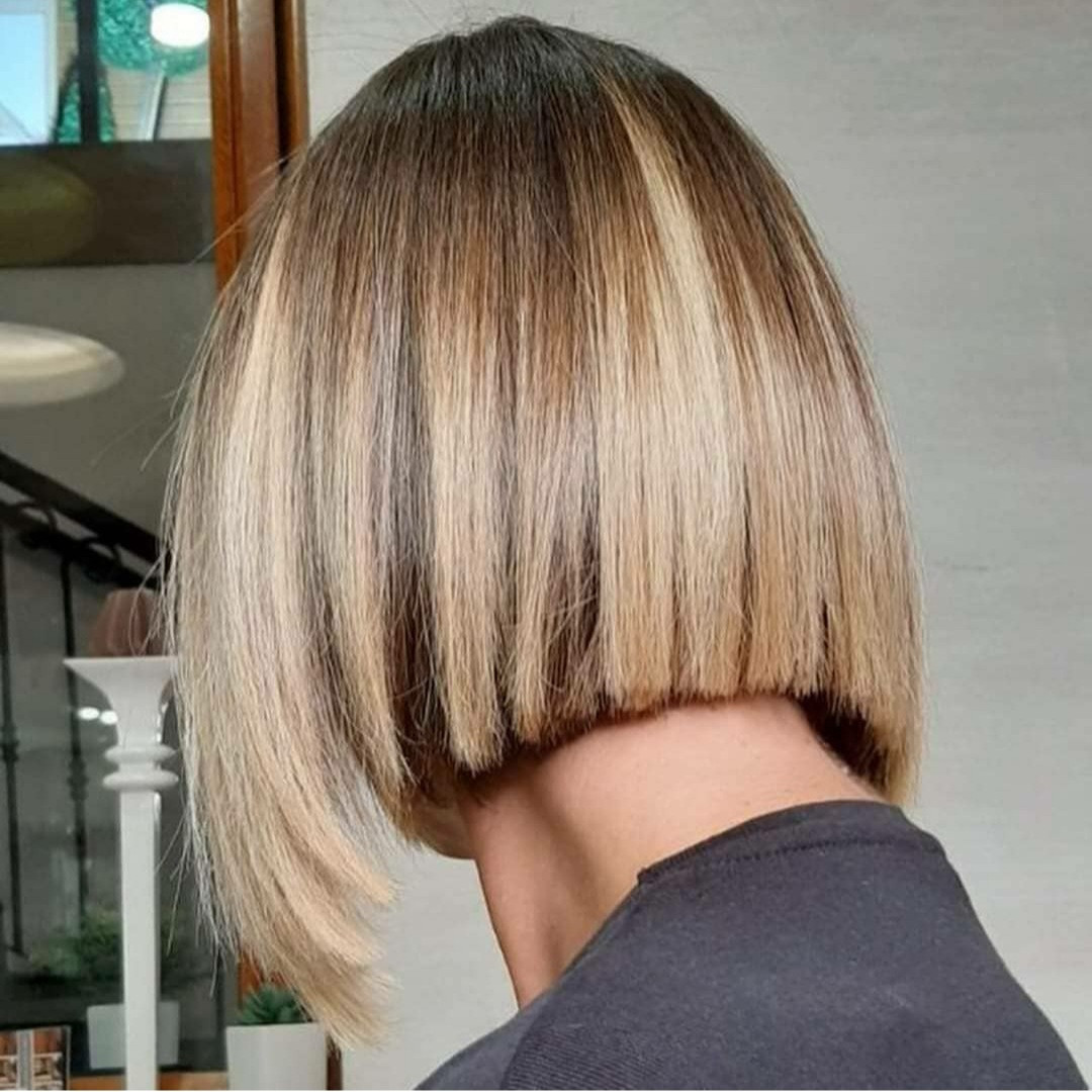 Kalina Beauty #beograd Žensko šišanje Feniranje na presu duga kosa