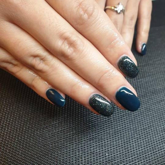 Right Beauty #beograd Ojačavanje noktiju Ojačavanje noktiju gelom dužina 1
