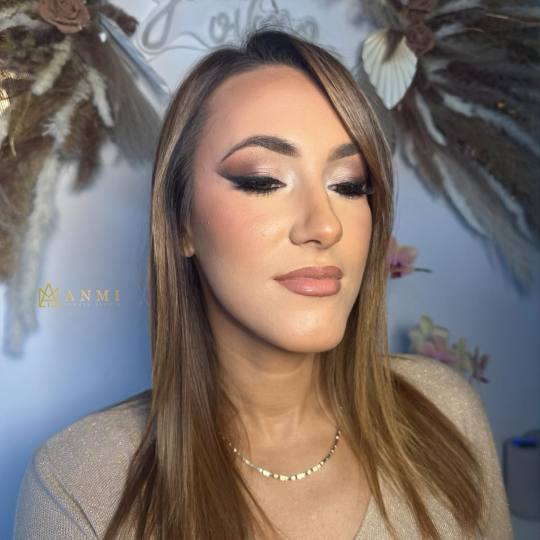 AnMi #novisad Make-up / šminkanje Profesionalno šminkanje