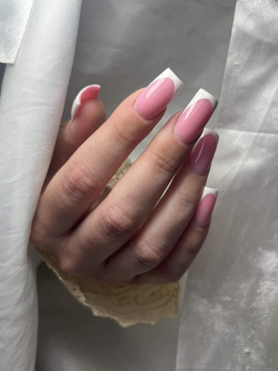 Izlivanje noktiju gelom - M dužina - Boho Beauty, Beograd Izlivanje noktiju Nokti Izlivanje noktiju, Beograd, Vukov spomenik, Đeram