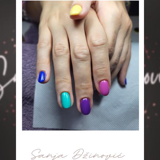 Sanja Džinović - Vračar #beograd Manikir Ruski manikir + rubber baza