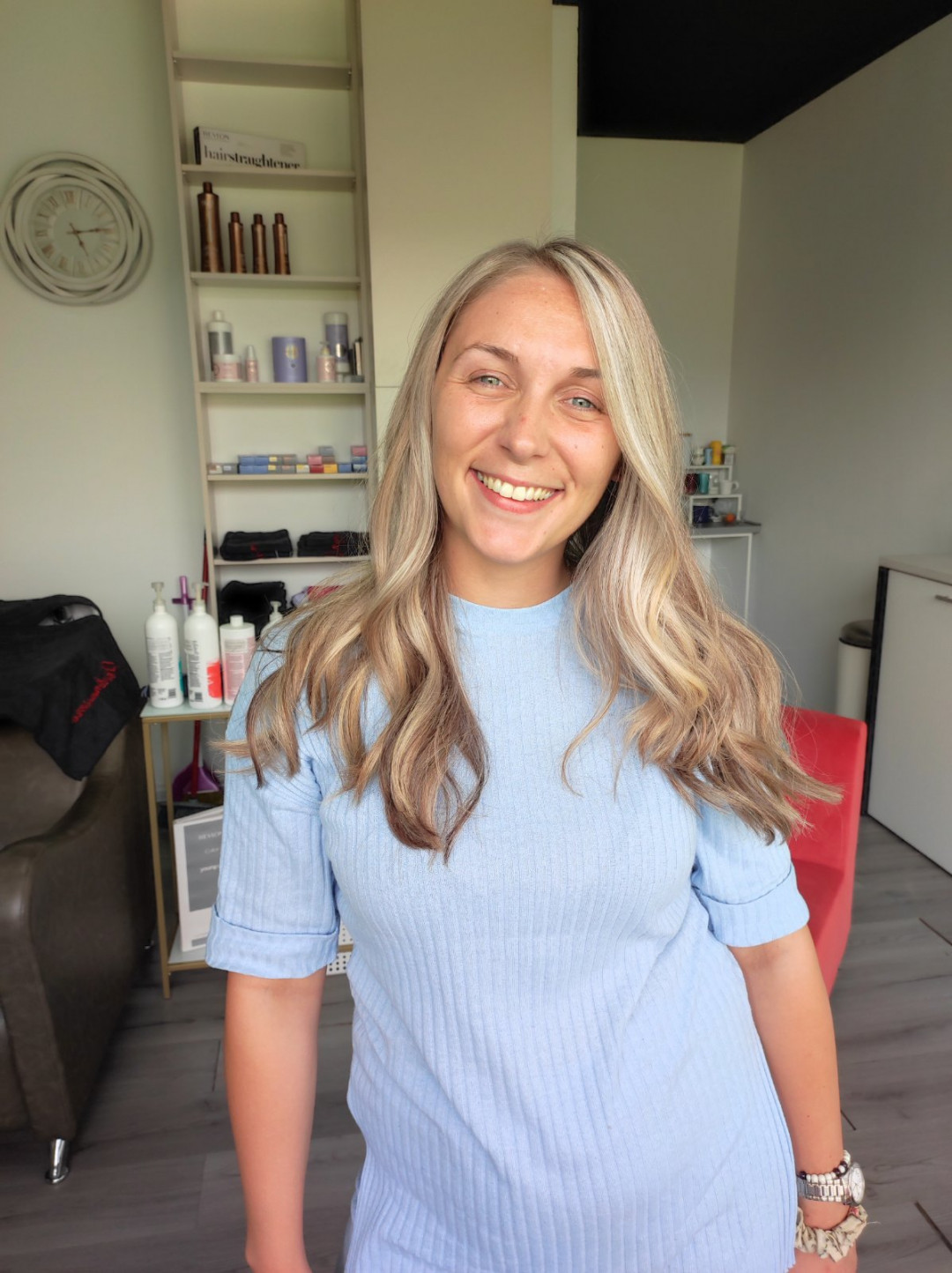 Radionica za šišanje po meri #beograd Pramenovi Pramenovi / Balayage/Babylight sa olaplex zastitom - ekstra duga kosa