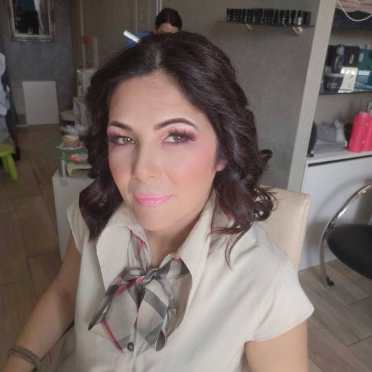 Bibi beauty centar #beograd Make-up / šminkanje Profesionalno šminkanje + veštačke trepavice + s