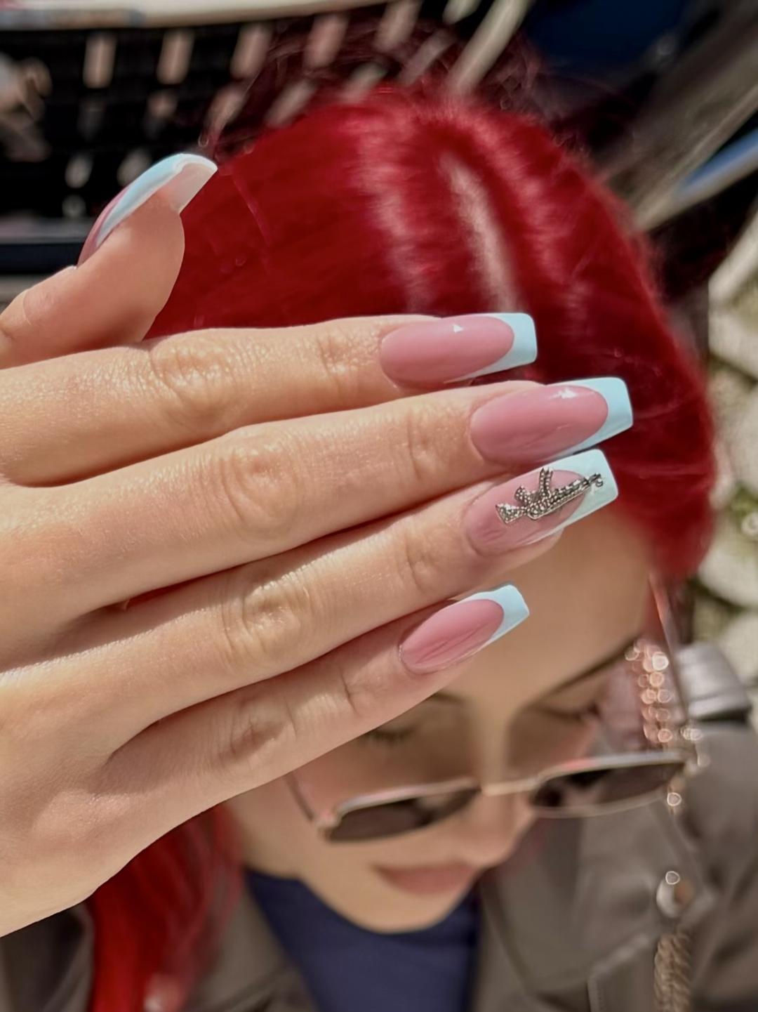 Safir Beauty Lounge #beograd Nadogradnja noktiju Nadogradnja noktiju tipsama - L dužina