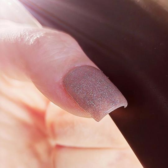 Nikita studio #beograd Lakiranje noktiju Ojačavanje prirodnih noktiju gelom