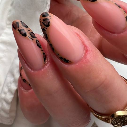 Beauty Blend #beograd Korekcija noktiju Korekcija noktiju - L dužina